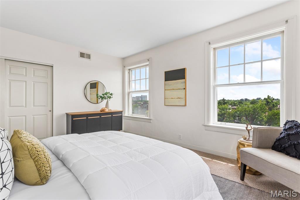 Randolph Condos - Residential