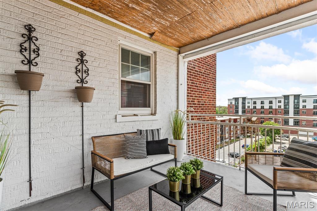 Randolph Condos - Residential