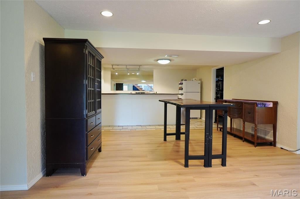 Oak Trail - Residential