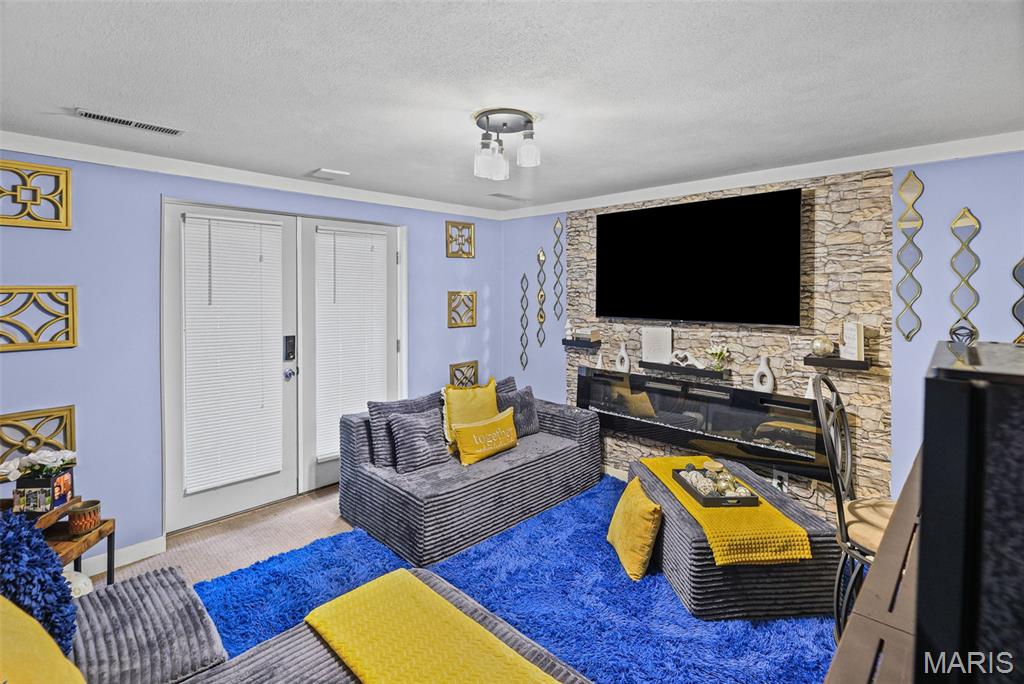 Tree Station Condo 5th Add - Residential