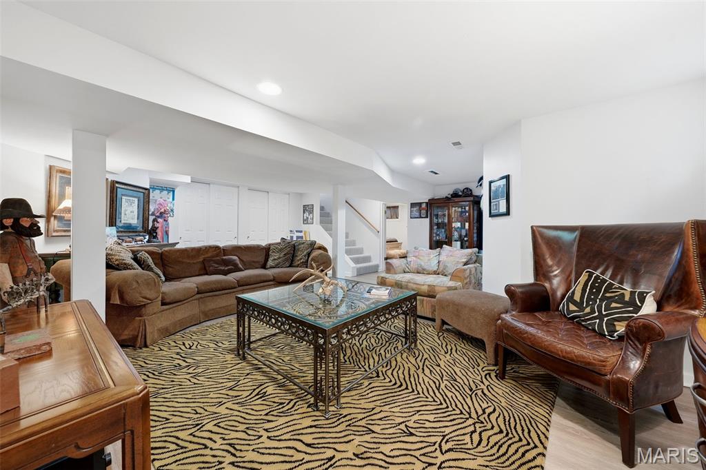 Algonquin Ridge 2 - Residential