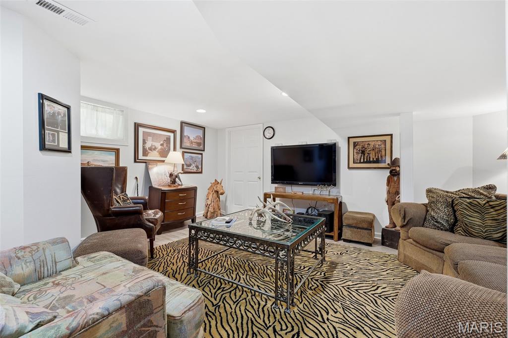 Algonquin Ridge 2 - Residential