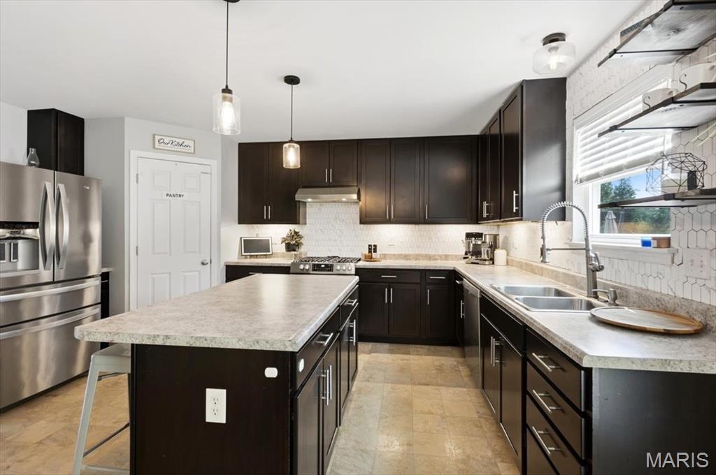 Arbors Of Rockwood One The - Residential
