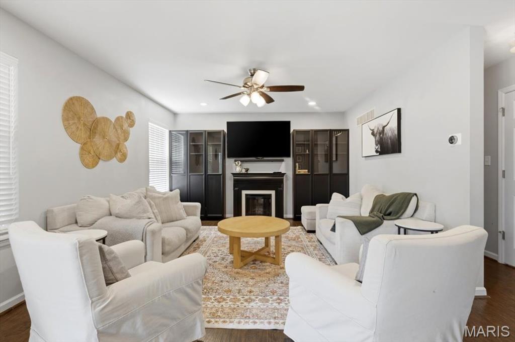 Arbors Of Rockwood One The - Residential
