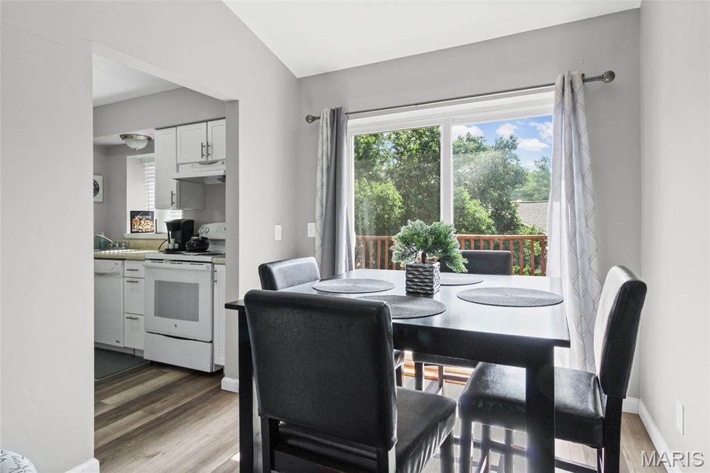 Ashton Place Condo - Residential