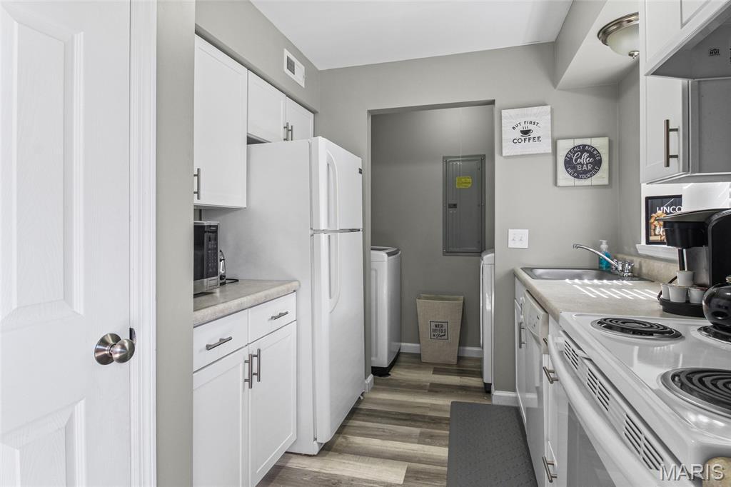 Ashton Place Condo - Residential