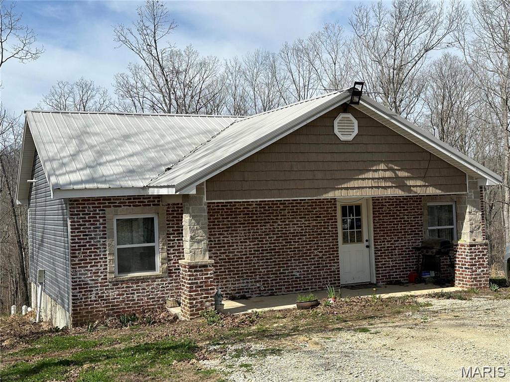 Very private 2 bedroom, one bath on 2.89 acres built in 2020.  Home has new hot water heater, water treatment system, chicken coop and lots more.