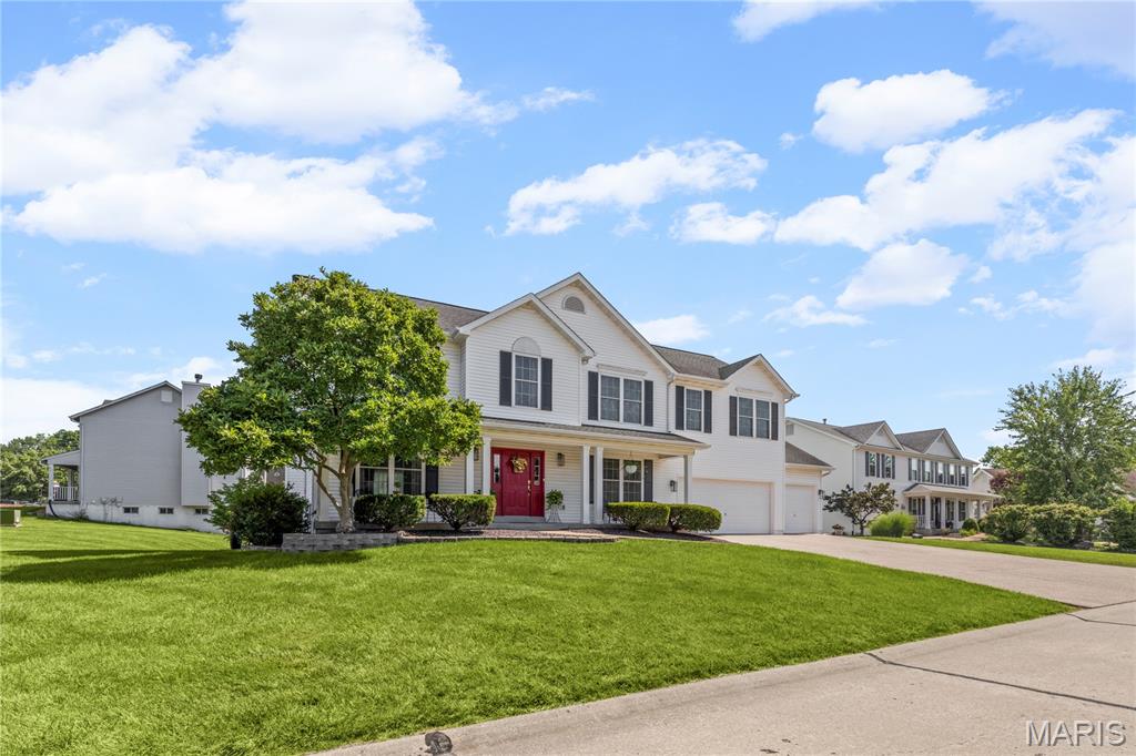 Country Crossing Manor #2 - Residential