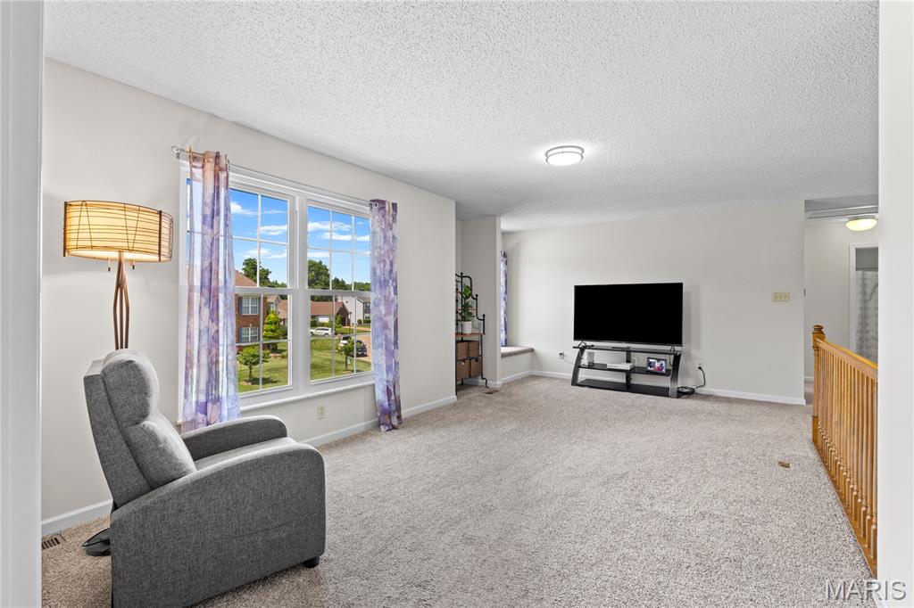 Country Crossing Manor #2 - Residential