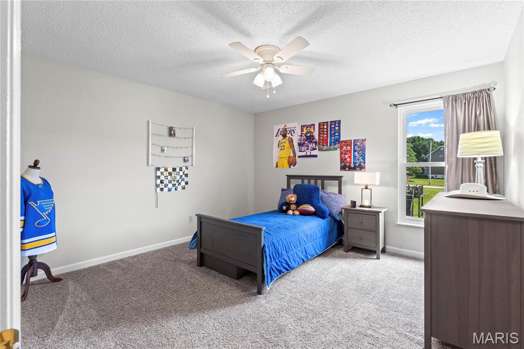 Country Crossing Manor #2 - Residential