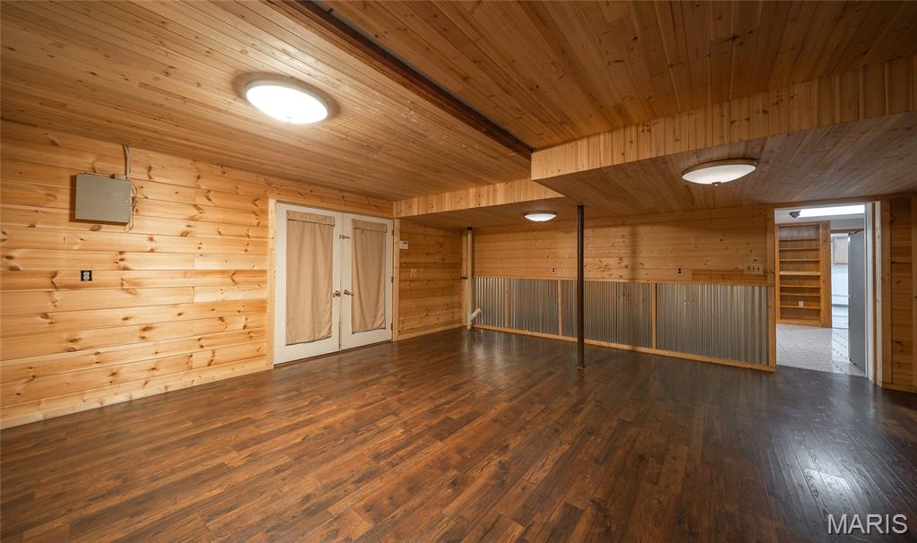 Twin Oaks - Residential