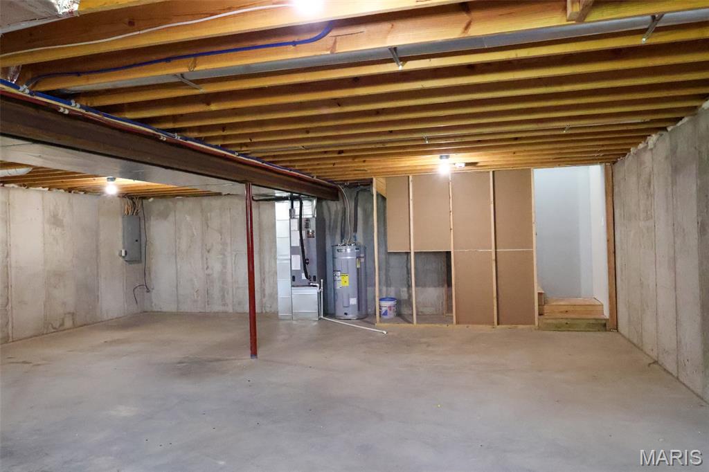 Crystal City - Residential Lease