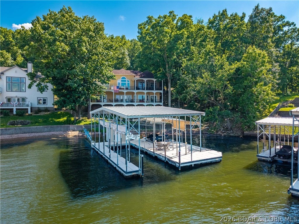 La Riva Est - Residential