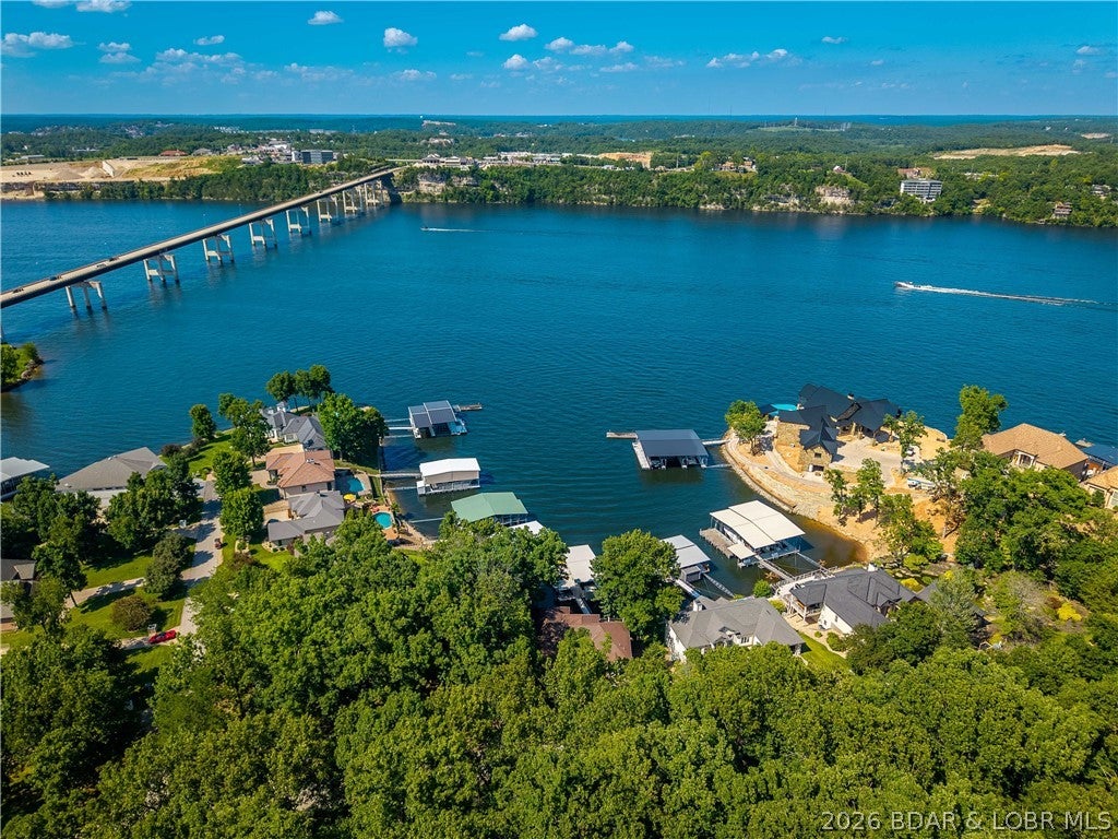 La Riva Est - Residential