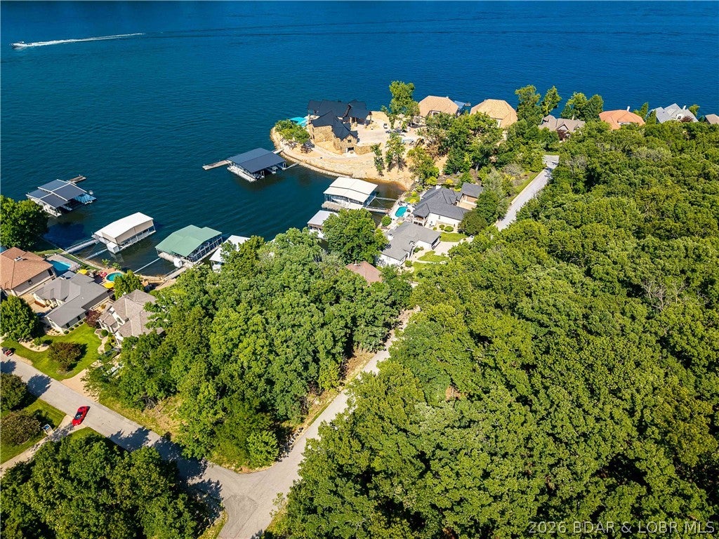La Riva Est - Residential