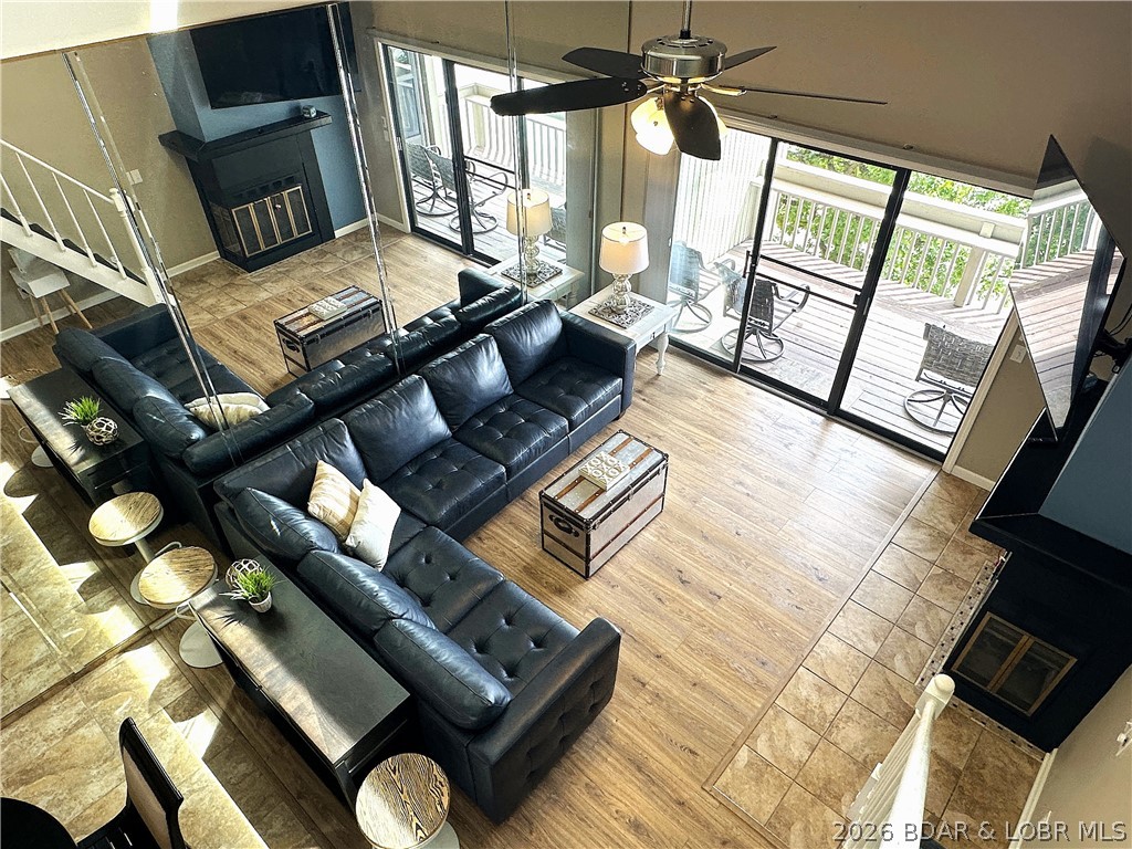 Pelican Bay Condominium - Residential