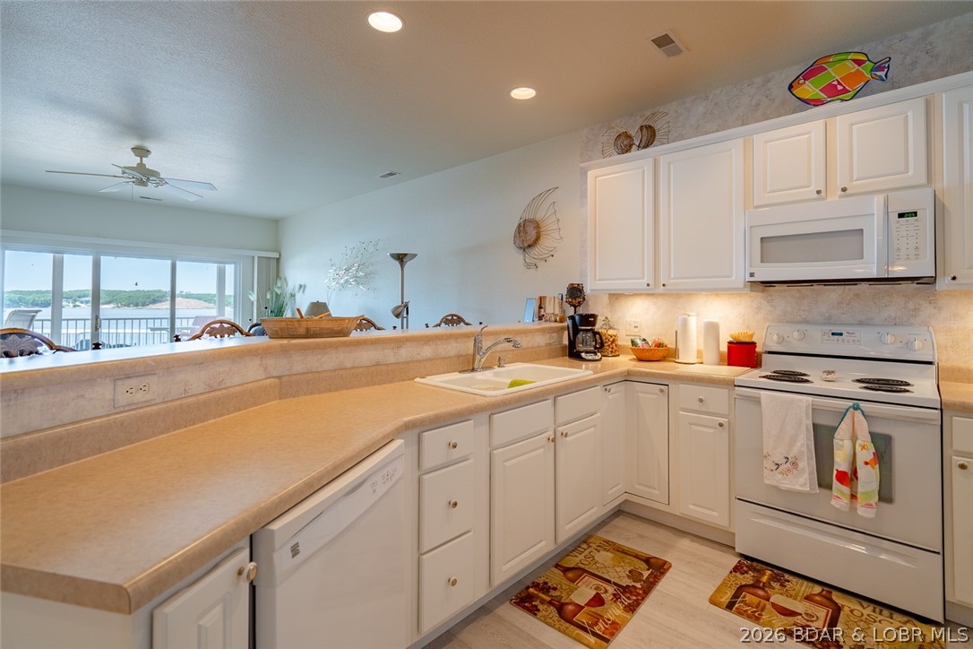 Fountainview Landing, A Condo - Residential