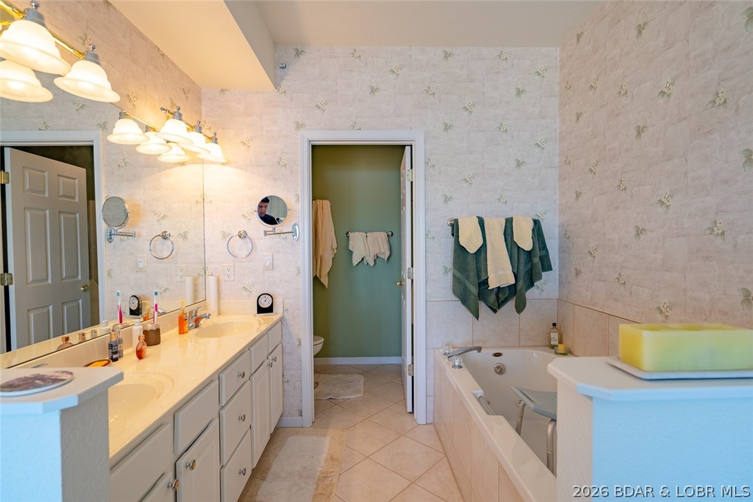 Fountainview Landing, A Condo - Residential