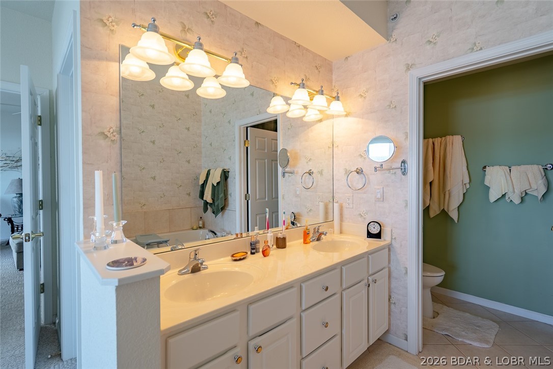 Fountainview Landing, A Condo - Residential