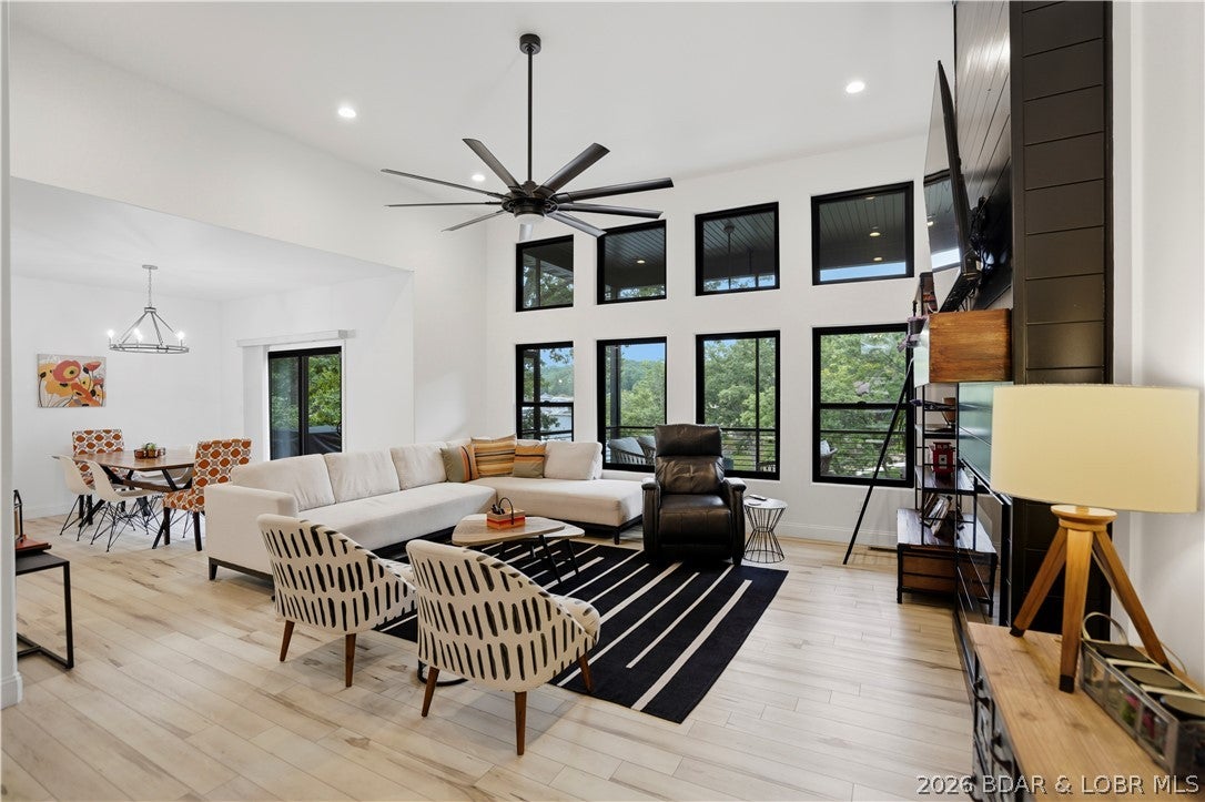 Beacon Pointe - Residential