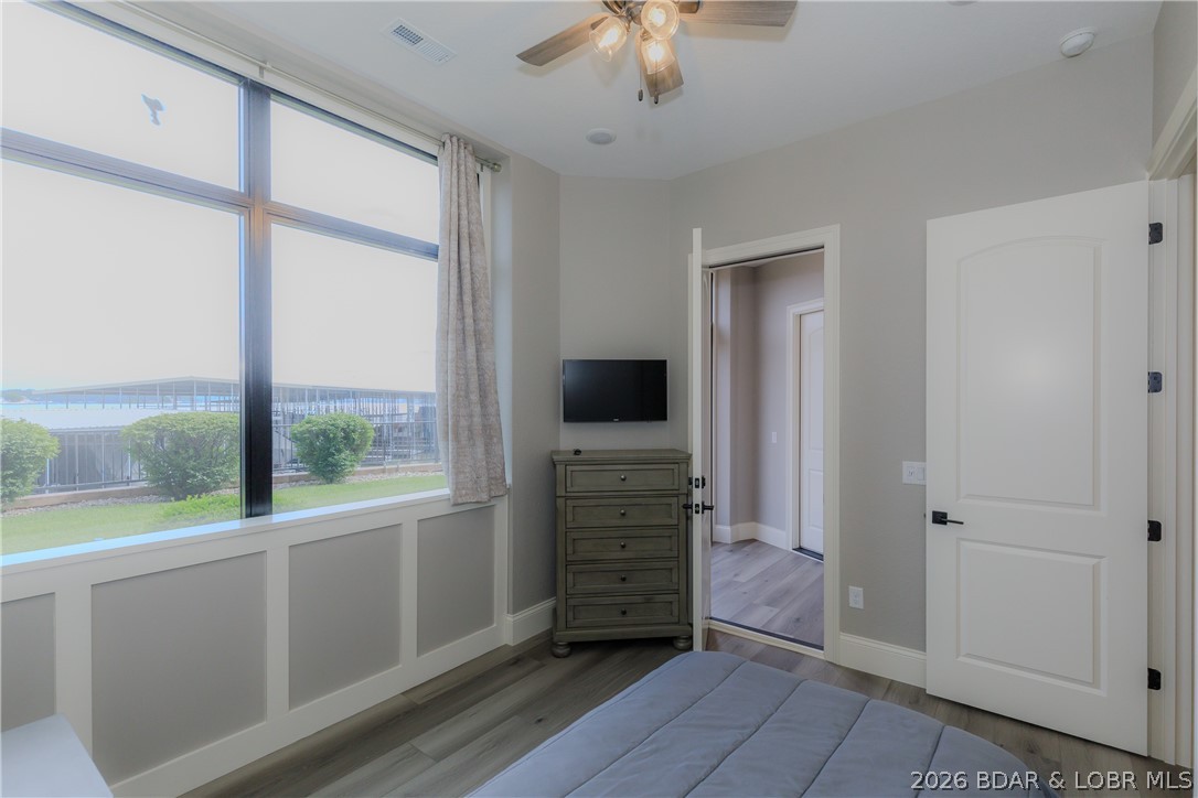 The Hamptons Condominium - Residential