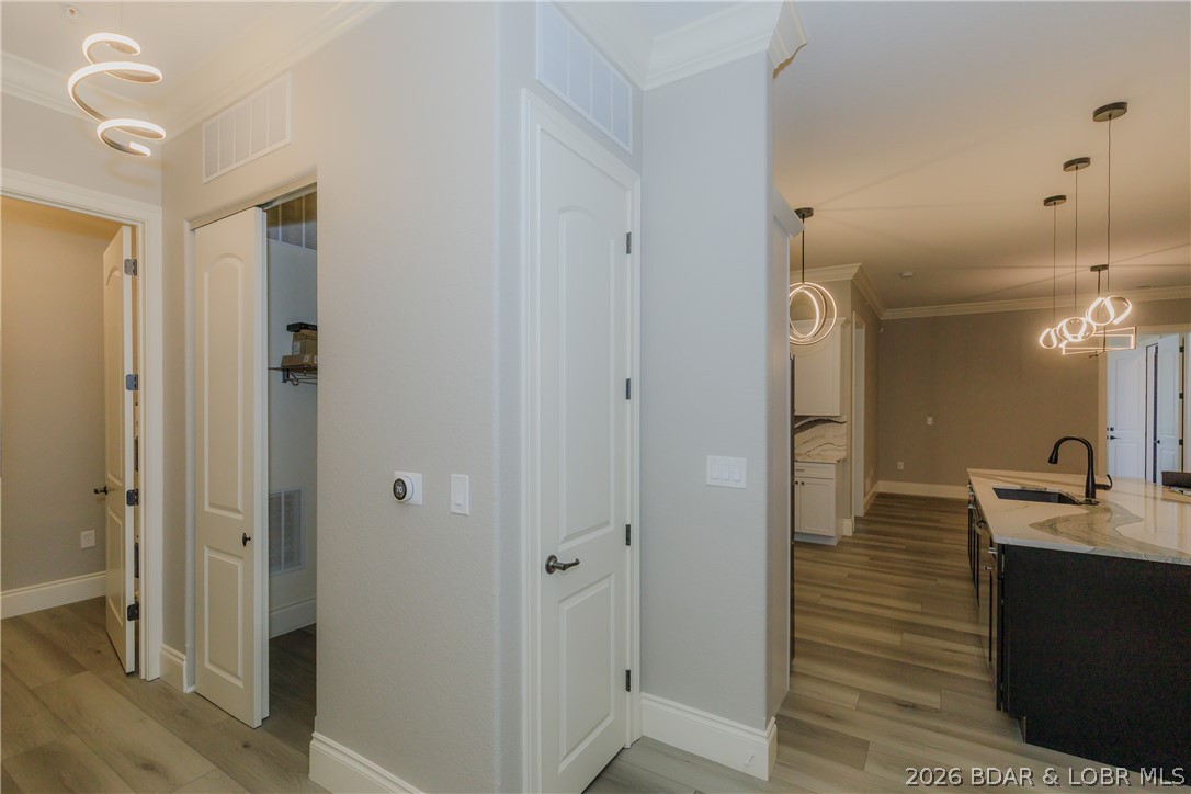 The Hamptons Condominium - Residential