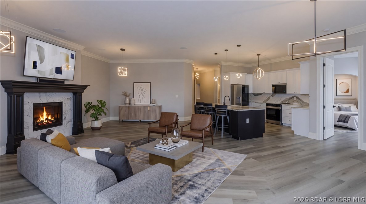 The Hamptons Condominium - Residential