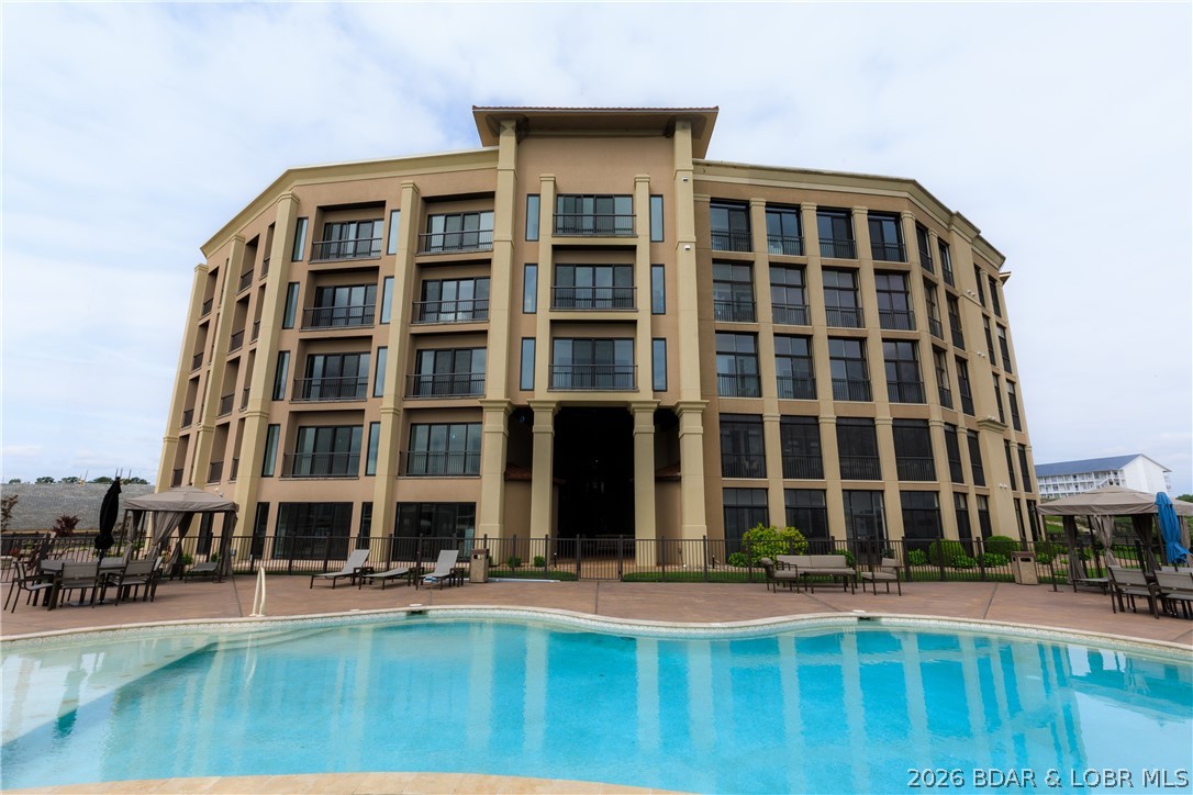 The Hamptons Condominium - Residential