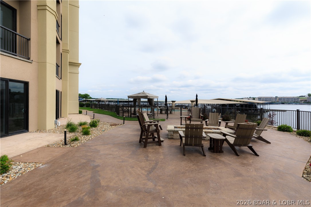 The Hamptons Condominium - Residential