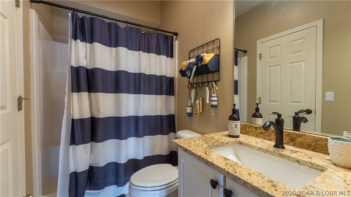 Palisades Condominium - Residential
