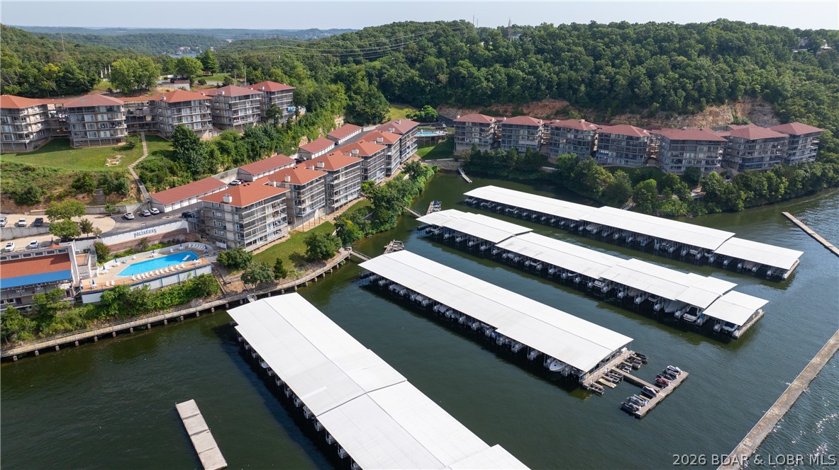 Palisades Condominium - Residential