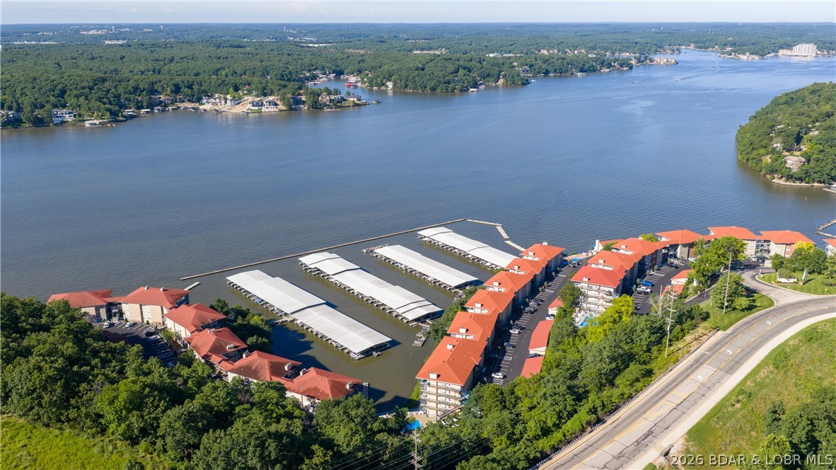 Palisades Condominium - Residential