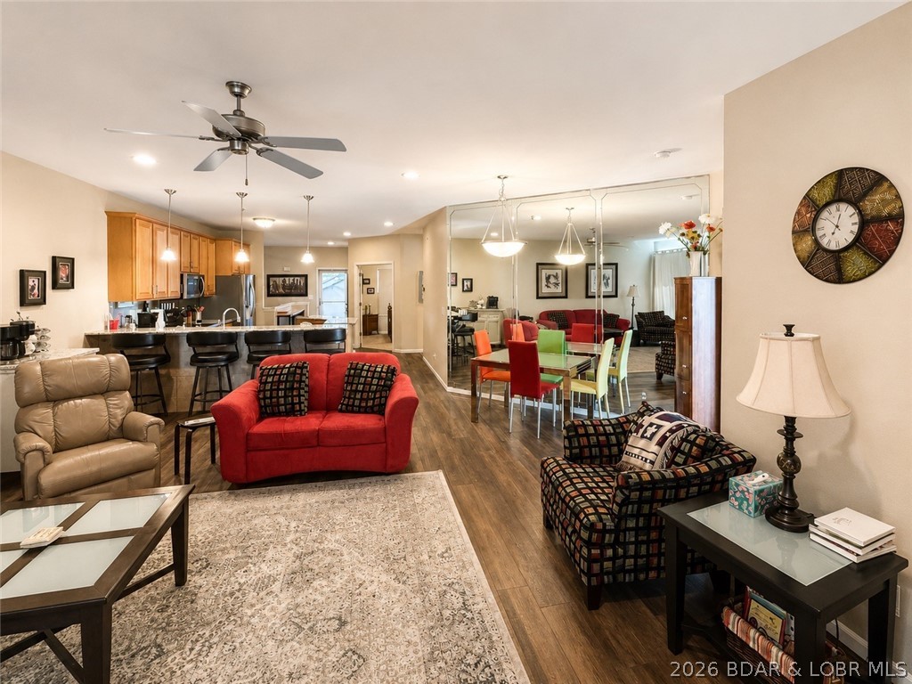Lands End Communities Subdiv - Residential