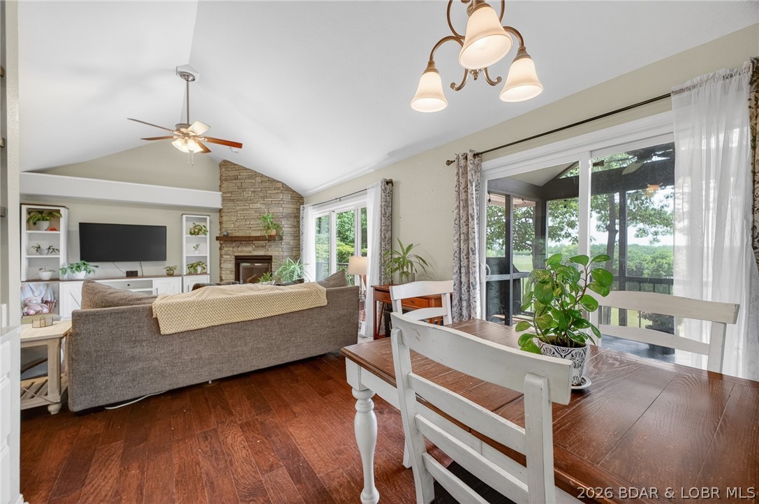 Four Seasons - Residential