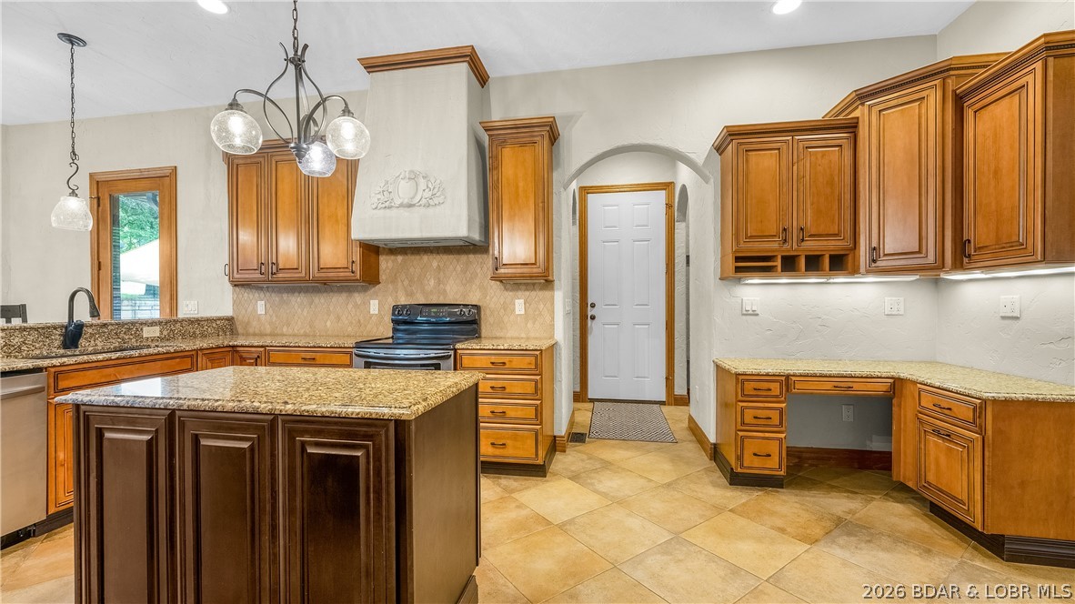 Woodland Cove - Residential