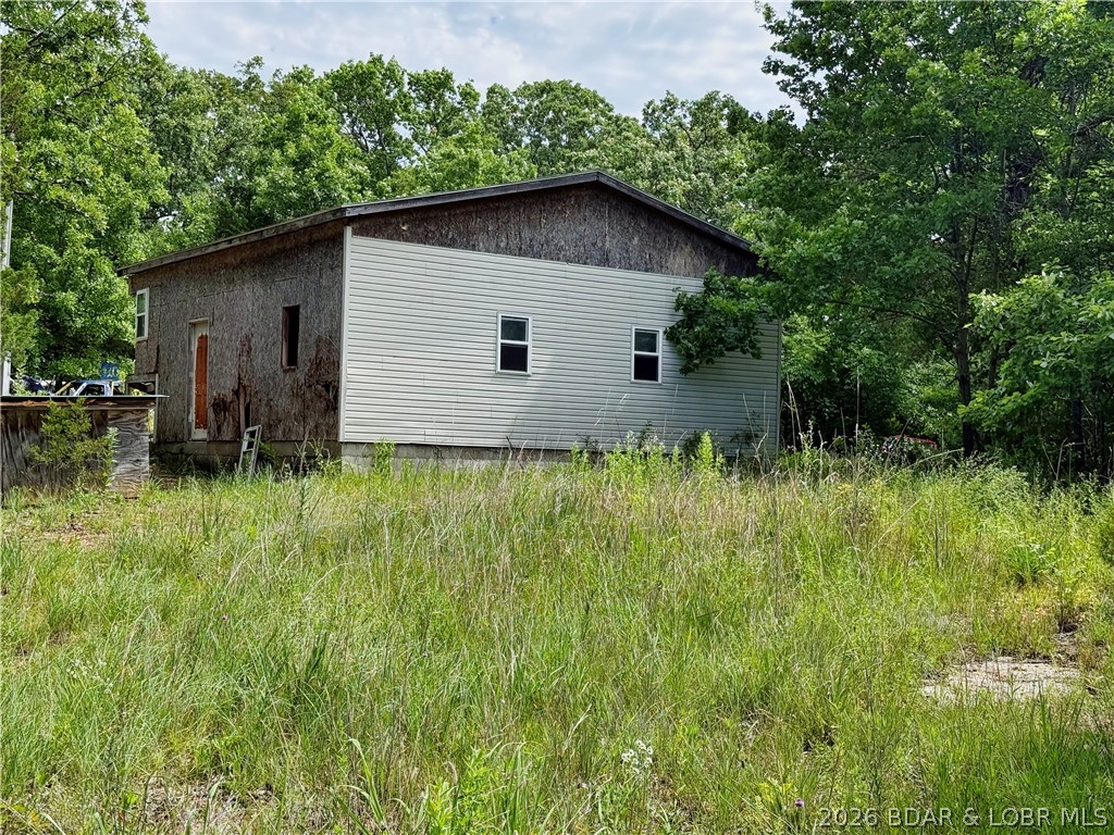 Five Acres and Freedom Sub - Land
