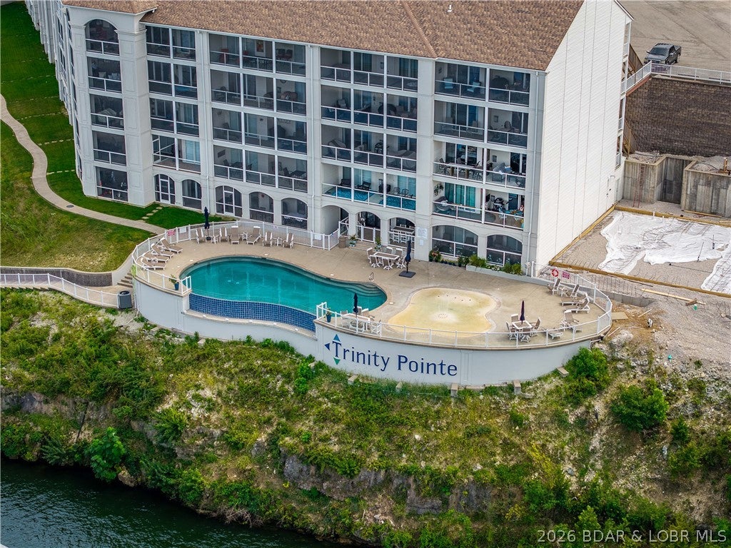 Trinity Pointe Condominiums - Residential