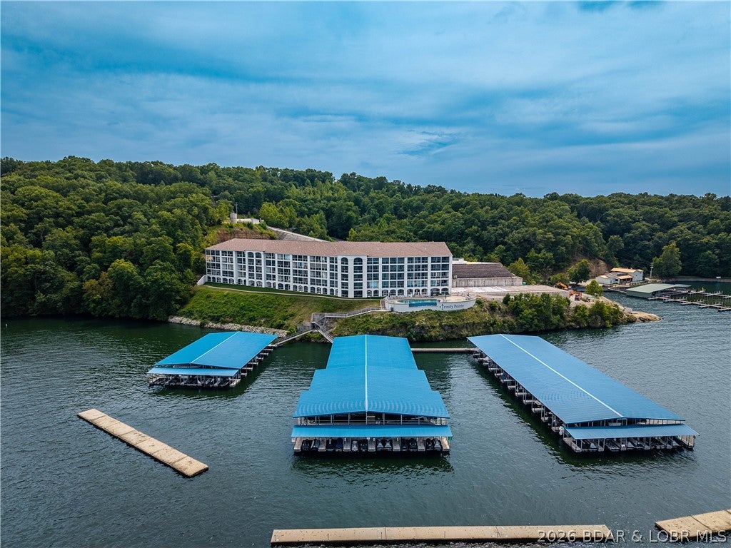 Trinity Pointe Condominiums - Residential