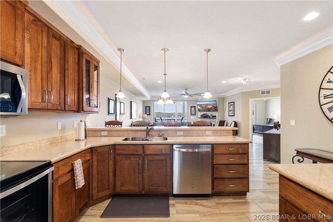Trinity Pointe Condominiums - Residential