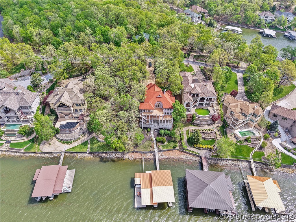 Forestridge Village At Shawnee - Residential