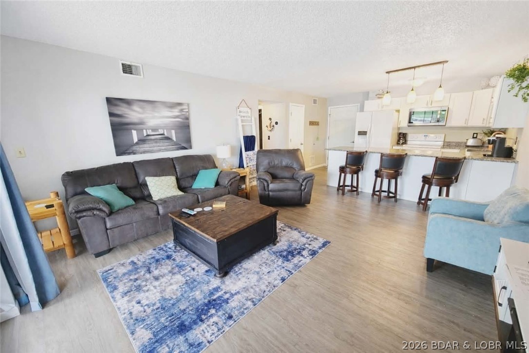 Southwood Shores Condominium - Residential