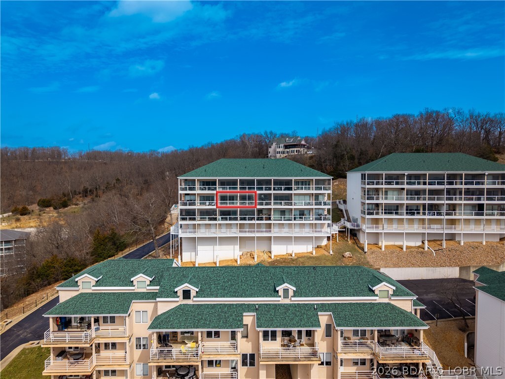 Emerald Bay Condominium - Residential