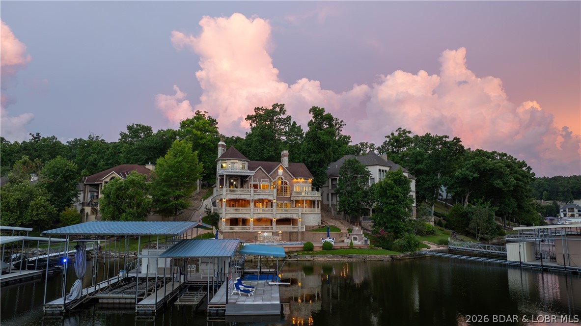 Grand Point No. 2 - Residential