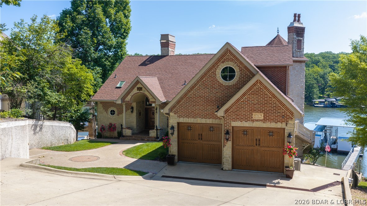Grand Point No. 2 - Residential