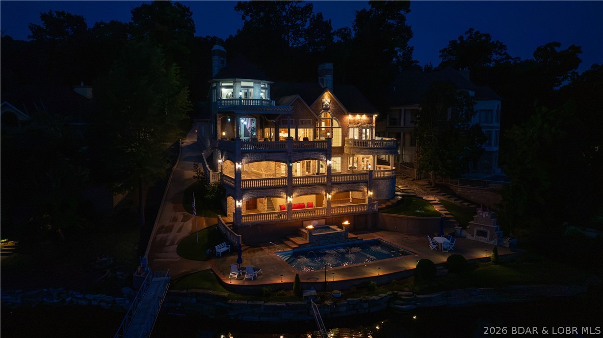 Grand Point No. 2 - Residential