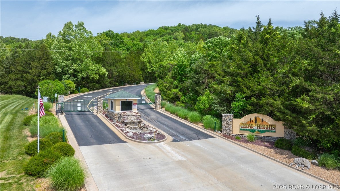 Cedar Heights Condominium - Residential