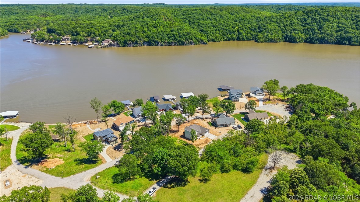 Shores of Eagle's View - Residential