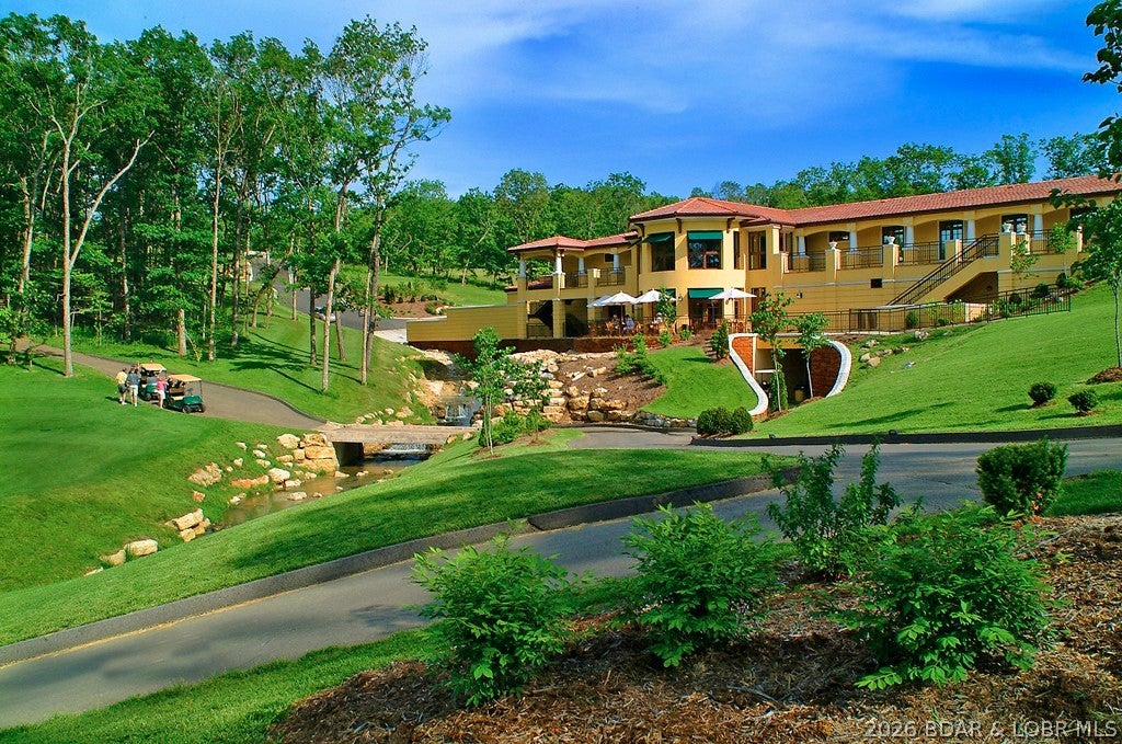 Champions Run - Residential