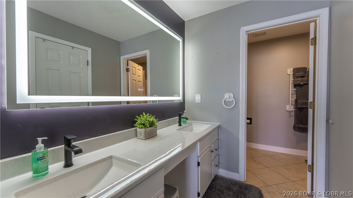 Bridgepointe Condominiums - Residential
