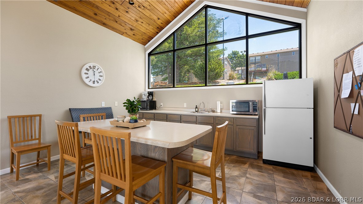 Bridgepointe Condominiums - Residential